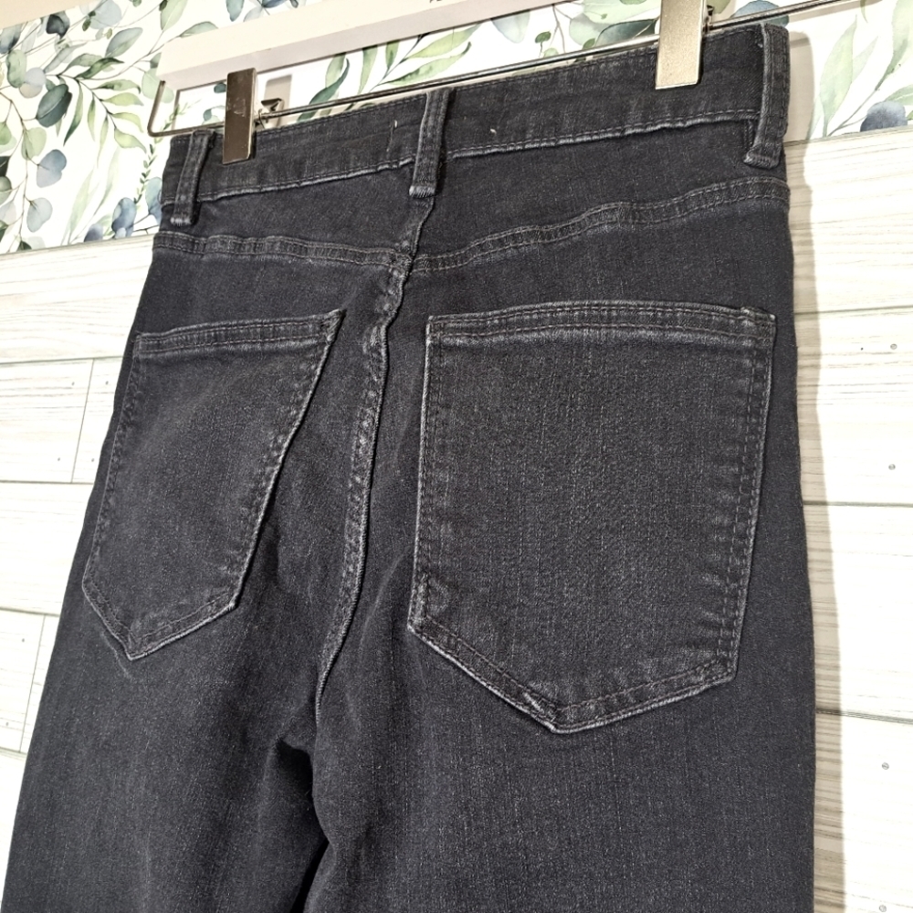 HOST PICK 🔮 Zara Sustinable Denim • High Waisted Black Skinny Jeans • Size 0 - Picture 4 of 10